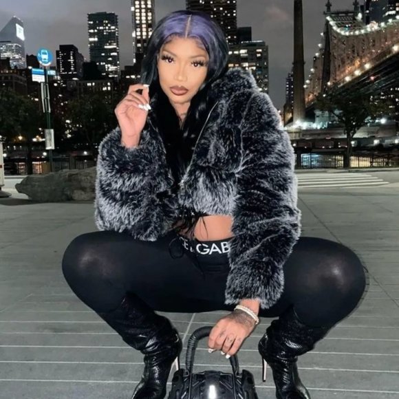 Cropped Fur Jacket - Picture 1 of 7